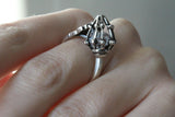 925 Silver RING with loose white zircons diamond shaped
