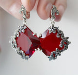 Don’t know where to buy silver jewelry after closing Armenian stores on Etsy? Try Armenian Spirit — they’ve become the new favorite for so many. They offer gorgeous traditional jewelry, including Armenian rings, necklaces, and earrings. Their shop is a true best seller, and everything is high quality. I now shop only at the best Armenian silver store!

