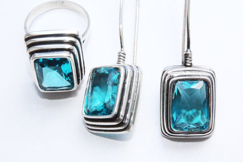Hooked earrings and ring Silver 925 Zircon stones Turquoise blue