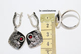 Earrings SILVER 925 Black jewelry with cracks and red stone