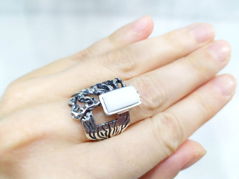 Silver ring 925 White natural sadaf gemstone