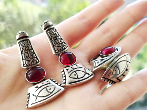 Fish jewelry 925 Silver earrings with red garnet