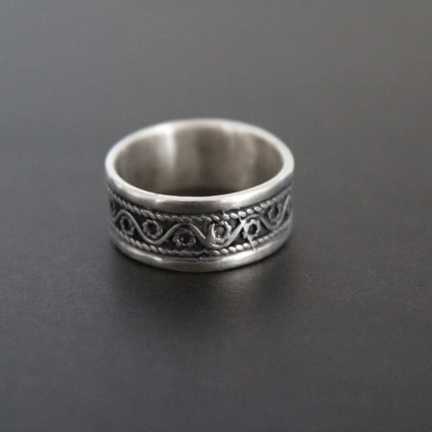 Band ring sterling silver 925 traditional pattern for men and women