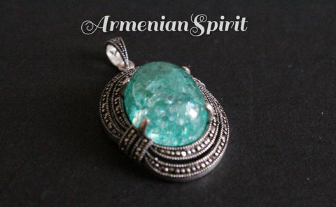 Pendant Sterling silver 925 earrings pendant ring Green transparent stone lab created