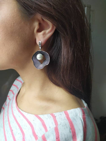 White lab Pearl earrings Black SILVER 925