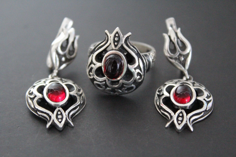 Pomegranate earrings silver 925 red garnet