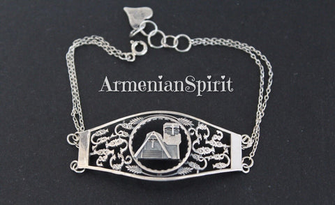 This Armenian Spirit tatik papik bracelet, made of sterling silver 925, is a beautiful and meaningful accessory to add to your collection. Handcrafted in Armenia, it features the traditional babo dedo design and is perfect for yourself or as a gift for loved ones. Available in bulk on Etsy, eBay and shopify.